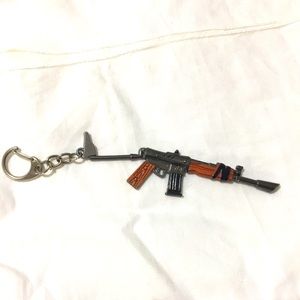 Metal keychain
